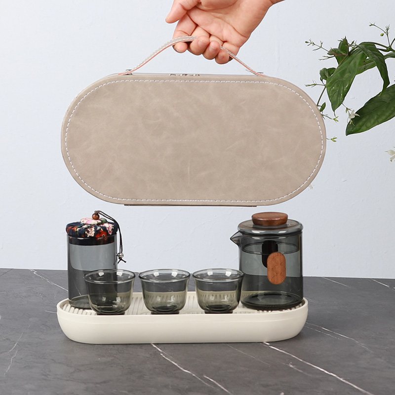 No.6 Leather Case Quick-Cup Travel Tea Set