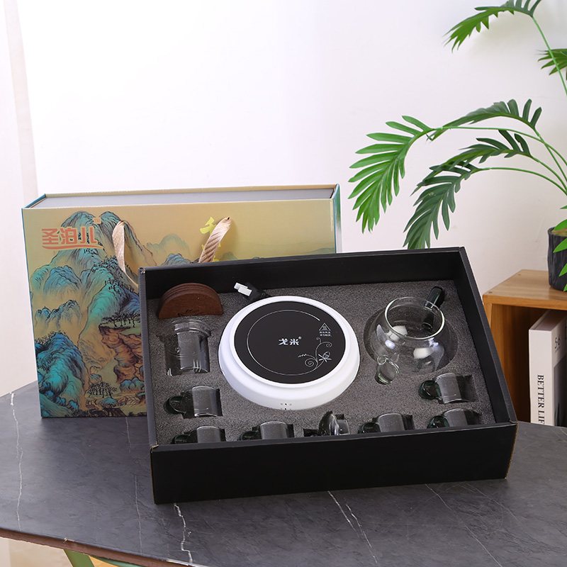 Rivers & Mountains Electric Tea Maker Gift Set view 2