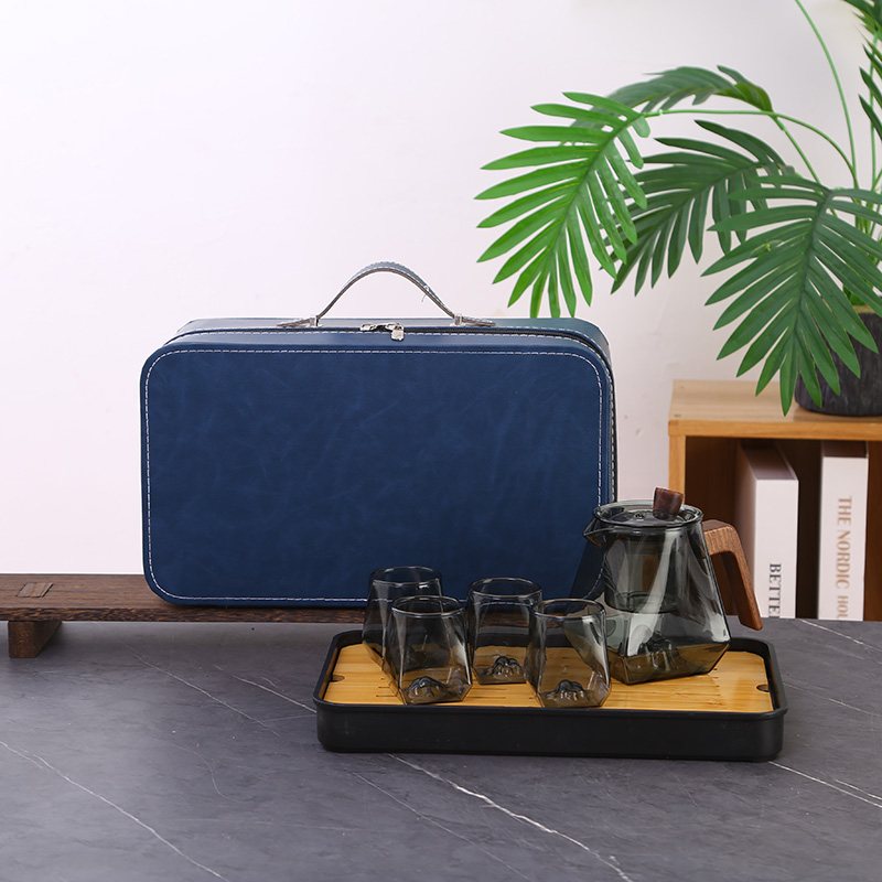 No.2 Leather Case Mountain-View Seven-Piece Set view 3