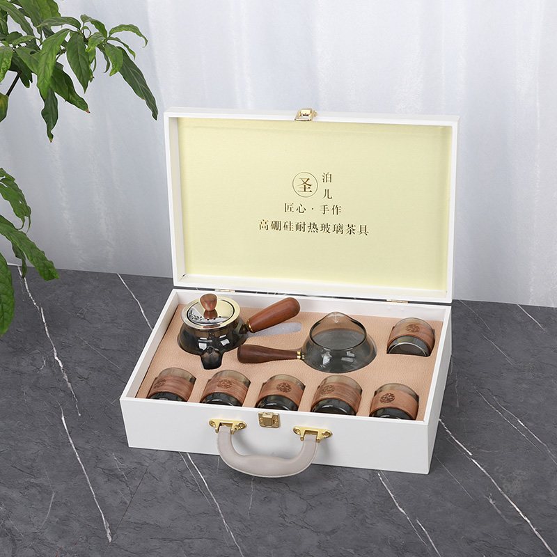 Wooden Case Glass Side-Handle Kyusu Set view 3