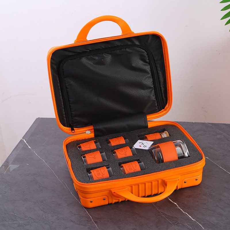 Suitcase Fortune Eight-Piece Travel Tea Set view 3